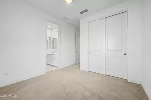 1002 E Parkview Dr, Gilbert, AZ 85295 - Photo 45