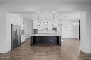 1002 E Parkview Dr, Gilbert, AZ 85295 - Photo 9