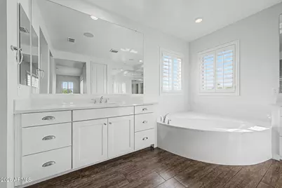 1002 E Parkview Drive, Gilbert, AZ 85295 - Photo 33