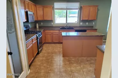12127 N 141st Drive, Surprise, AZ 85379 - Photo 7