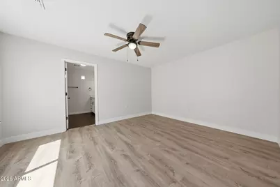 3221 N 37th Street #31, Phoenix, AZ 85018 - Photo 17