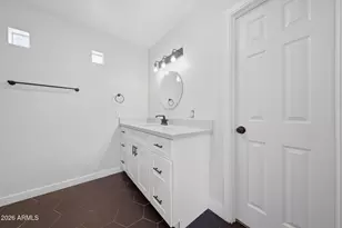 3221 N 37th St, Phoenix, AZ 85018 - Photo 27