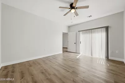 3221 N 37th Street #31, Phoenix, AZ 85018 - Photo 11