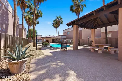 3221 N 37th Street #31, Phoenix, AZ 85018 - Photo 27
