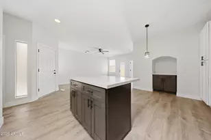 3221 N 37th St, Phoenix, AZ 85018 - Photo 5