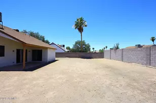 1008 E Oraibi Dr, Phoenix, AZ 85024 - Photo 19