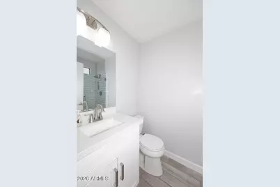 1008 E Oraibi Drive, Phoenix, AZ 85024 - Photo 11