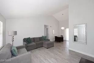 1008 E Oraibi Dr, Phoenix, AZ 85024 - Photo 3