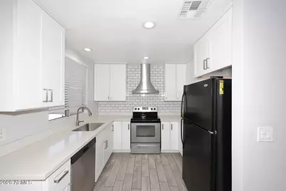 1008 E Oraibi Drive, Phoenix, AZ 85024 - Photo 5