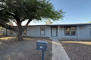 700 W Manor St, Chandler, AZ 85225 - Photo 17