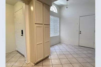 2338 W Orchid Lane, Chandler, AZ 85224 - Photo 9