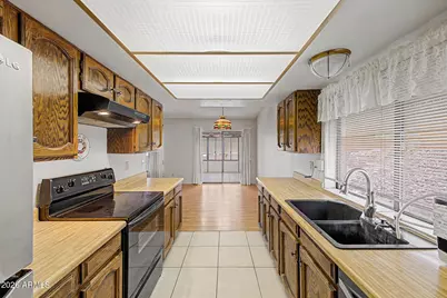 15813 E El Lago Boulevard, Fountain Hills, AZ 85268 - Photo 9