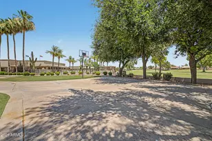 1462 E Torrey Pines Ln, Chandler, AZ 85249 - Photo 21