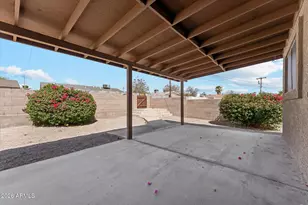 11009 N 114th Dr, Youngtown, AZ 85363 - Photo 33