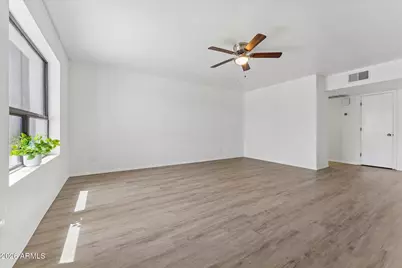 11009 N 114th Drive, Youngtown, AZ 85363 - Photo 3