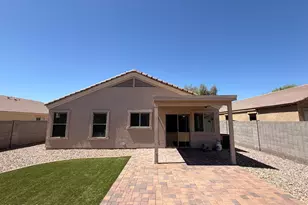 17520 W Watson Ln, Surprise, AZ 85388 - Photo 17
