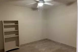 925 E Beryl Ave, Phoenix, AZ 85020 - Photo 9