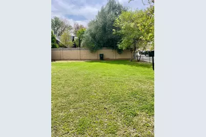 2645 W Morten Avenue #5, Phoenix, AZ 85051 - Photo 7