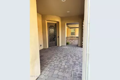 10130 E Tupelo Avenue E, Mesa, AZ 85212 - Photo 5