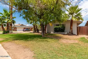 132 E Pebble Beach Dr, Tempe, AZ 85282 - Photo 3