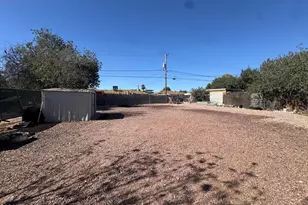 725 E 1st St, Mesa, AZ 85203 - Photo 25