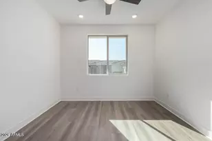 2121 W Sonoran Desert Dr, Phoenix, AZ 85085 - Photo 17