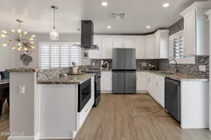 13109 N 24th Ave, Phoenix, AZ 85029 - Photo 9
