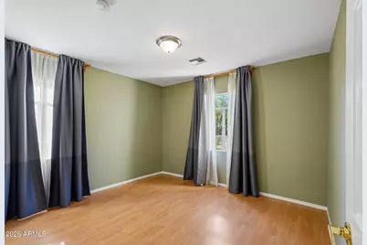 37 W Edgemont Avenue, Phoenix, AZ 85003 - Photo 15