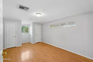 37 W Edgemont Ave, Phoenix, AZ 85003 - Photo 21