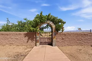 6927 E Brooks Blvd, Kingman, AZ 86401 - Photo 1