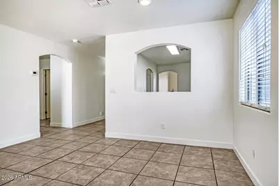 5610 S 5th Drive, Phoenix, AZ 85041 - Photo 5