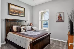 12879 W Pasaro Dr, Peoria, AZ 85383 - Photo 25