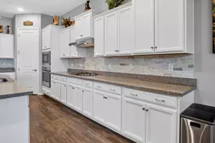 12879 W Pasaro Dr, Peoria, AZ 85383 - Photo 13