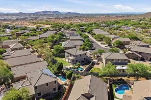 8370 W Spur Dr, Peoria, AZ 85383 - Photo 41