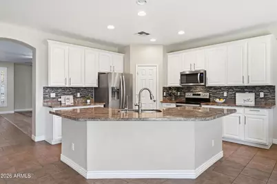 8370 W Spur Drive, Peoria, AZ 85383 - Photo 9