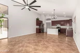 1625 E Montoya Ln, Phoenix, AZ 85024 - Photo 11