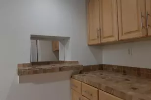 2448 W Freeway Ln, Phoenix, AZ 85021 - Photo 21