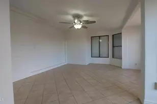 2448 W Freeway Ln, Phoenix, AZ 85021 - Photo 13