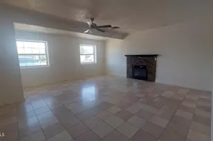 2448 W Freeway Ln, Phoenix, AZ 85021 - Photo 5