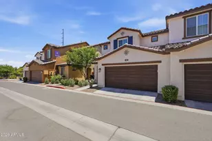 1255 N Arizona Ave, Chandler, AZ 85225 - Photo 3