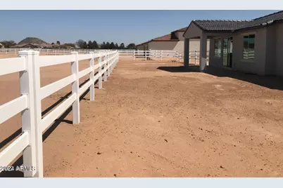 10512 W Appaloosa Trail, Casa Grande, AZ 85194 - Photo 23