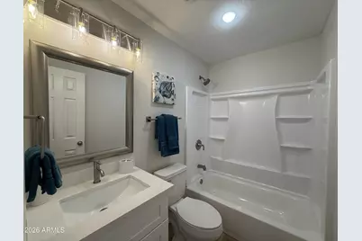 209 E Jones Avenue, Phoenix, AZ 85040 - Photo 11