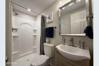 209 E Jones Avenue, Phoenix, AZ 85040 - Photo 21