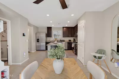 8224 W Albeniz Place, Phoenix, AZ 85043 - Photo 15