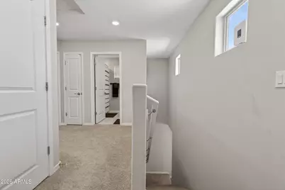 8224 W Albeniz Place, Phoenix, AZ 85043 - Photo 33