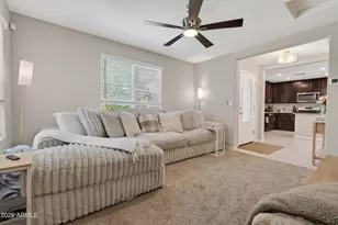 8224 W Albeniz Pl, Phoenix, AZ 85043 - Photo 9