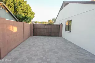 1008 W Topeka Dr, Phoenix, AZ 85027 - Photo 21