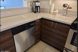 535 W Thomas Rd, Phoenix, AZ 85013 - Photo 17