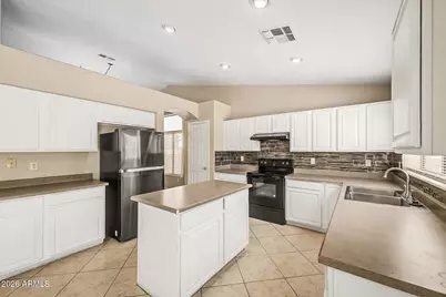 7410 W Jones Avenue, Phoenix, AZ 85043 - Photo 15