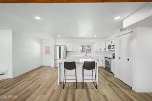 7149 W Wilshire Dr, Phoenix, AZ 85035 - Photo 11